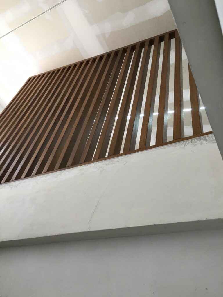 Palillería en escalera vista de abajo. Alcantarilla. Murcia.